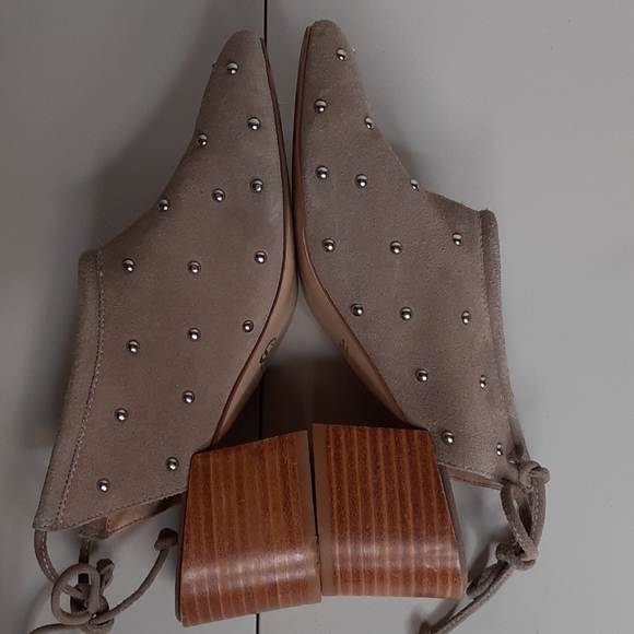 SBICCA | Studded Suede Mule - Picture 4 of 12